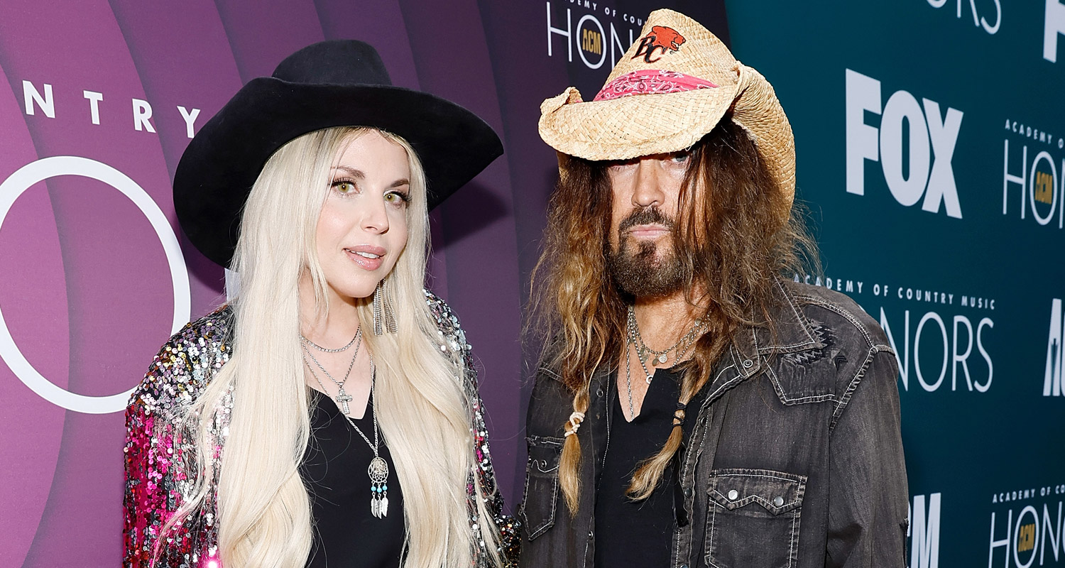 Billy Ray Cyrus & Fiancée Firerose Make Red Carpet Debut at ACM Honors(02)