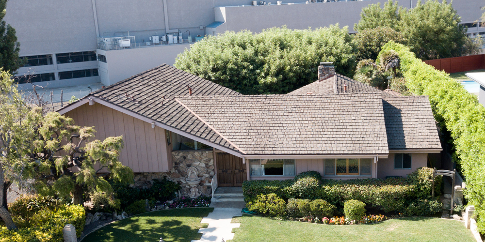 HGTVOwned 'Brady Bunch' House Sells Well Below Asking Price Yo Gossip