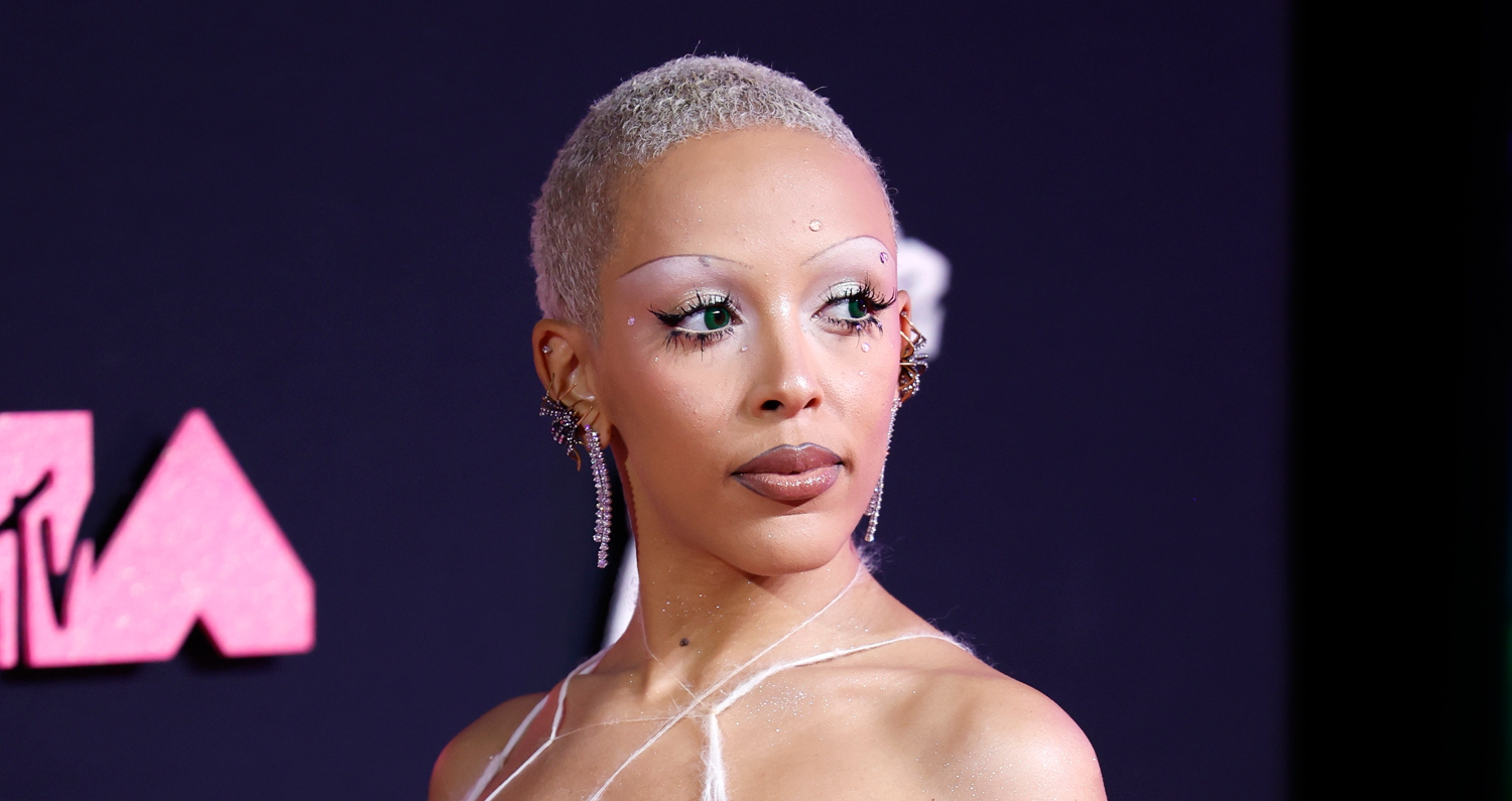 Doja Cat Drops 'Balut' Song – Lyrics & Meaning Revealed, Plus Listen Here! | Doja Cat, First Listen, Lyrics, Music | Just Jared: Celebrity Gossip and Breaking Entertainment News - Vimarsana News