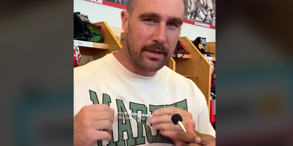 Kansas City Chiefs Trade Swiftie-Style Friendship Bracelets With Travis Kelce in Cute TikTok Video
