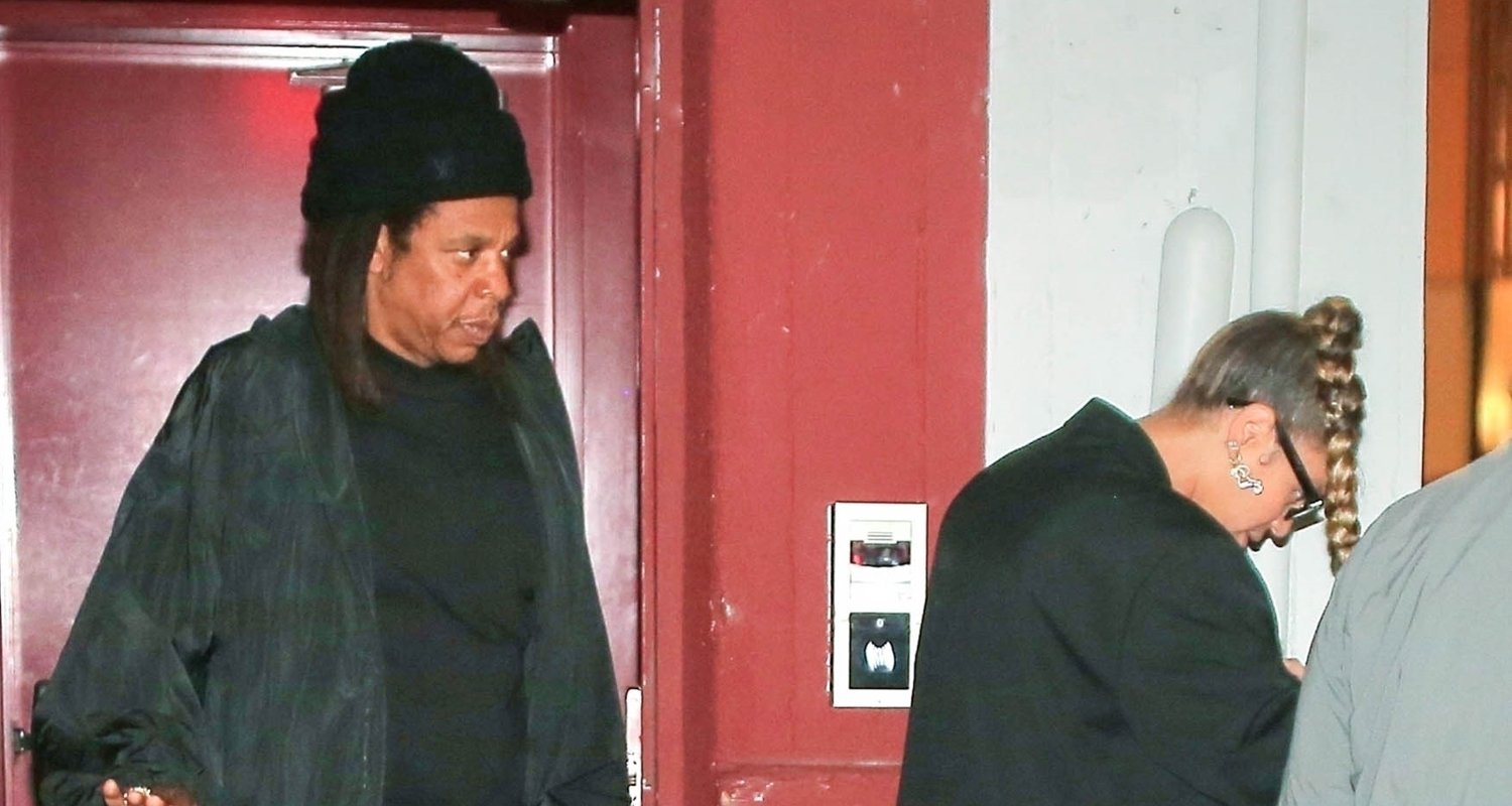 Beyonce & Jay-Z Grab Dinner with Friends in Beverly Hills