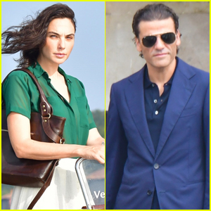 Gal Gadot & Oscar Isaac Continue Filming Scenes for 'In the Hand of Dante'  in Venice | Gal Gadot, In the Hand of Dante, Julian Schnabel, Oscar Isaac |  Just Jared: Celebrity