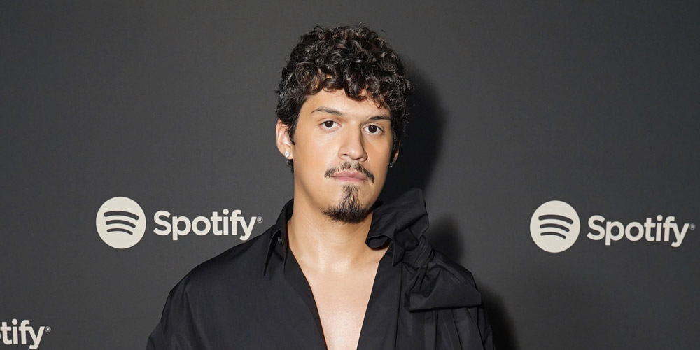 Omar Apollo Discusses Posing for Full Frontal, Naked Portrait, Which Appeared On His New EP