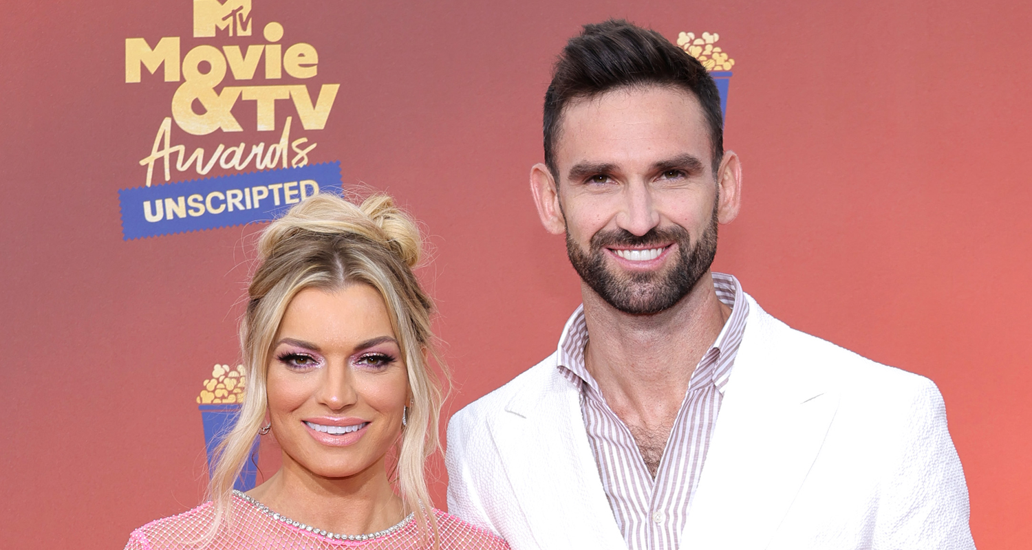 Summer House's Carl Radke Talks Possibility of Reconciling with Ex Lindsay Hubbard | Carl Radke, Lindsay Hubbard, Summer House | Just Jared: Celebrity Gossip and Breaking Entertainment News - Vimarsana News