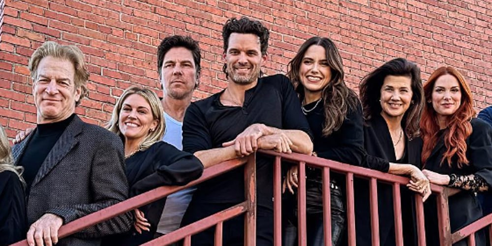 'One Tree Hill' Stars Reunite for 20th Anniversary of Show's Premiere! | Austin Nichols, Bevin Prince, Danneel Ackles, Hilarie Burton, Matt Barr, One Tree Hill, Sophia Bush, Stephen Colletti - Vimarsana News
