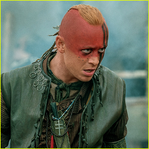 still of John Bell in Outlander