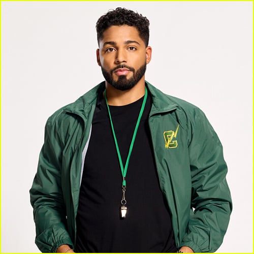 Michael Evans Behling returns for All American season seven