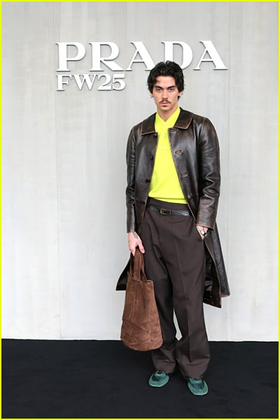 Zack Lugo en el desfile de Prada