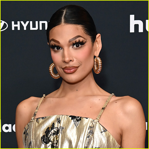 Valentina comes out as trans