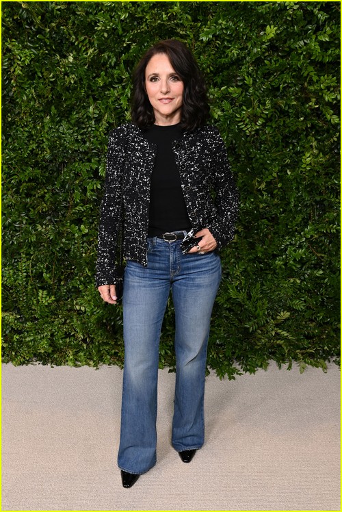 Almuerzo de mujeres de la Academia presentado con fotos de Chanel