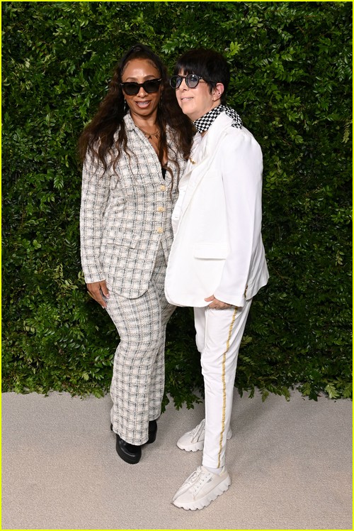 Almuerzo de mujeres de la Academia presentado con fotos de Chanel