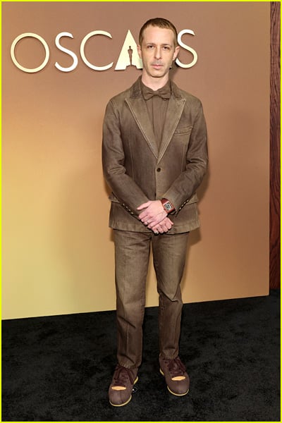 Benicio Del Toro en los Premios Gobernadores 2025