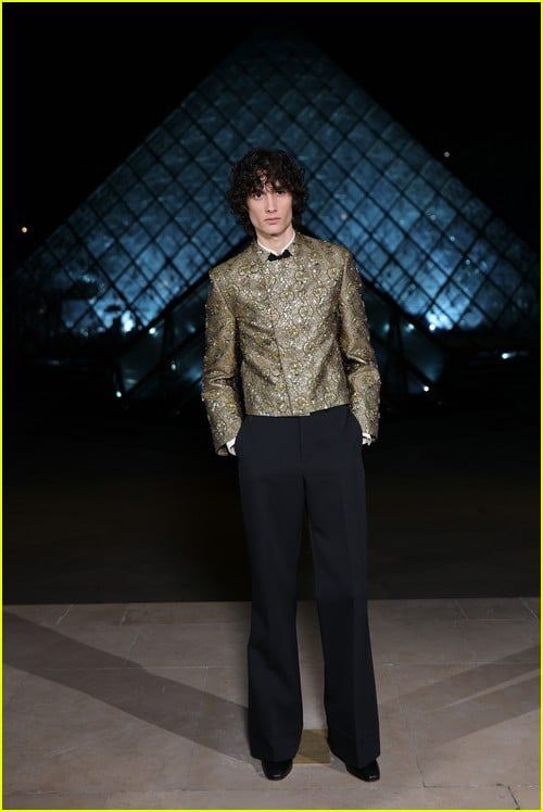 Noite do Louv Semana de Moda de Paris