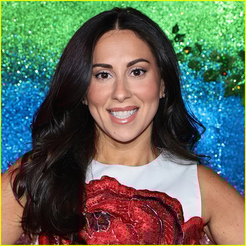 masked guess claudia